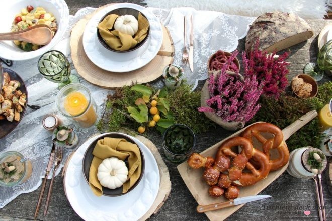 Flatlay herbstliches Picknick