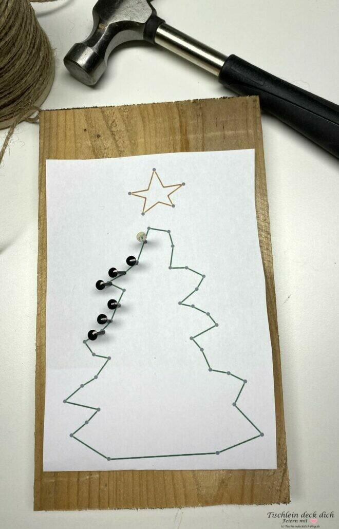 Anleitung Nagelbild Weihnachten