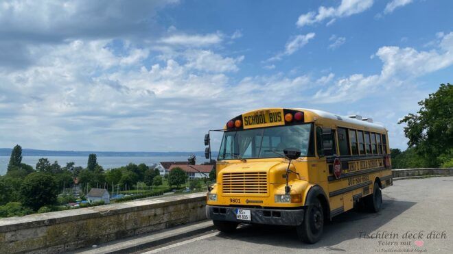 amerikanischer Schulbus am Bodensee